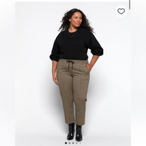 Liverpool Pull On Ankle Pintucked Trouser Size 2X